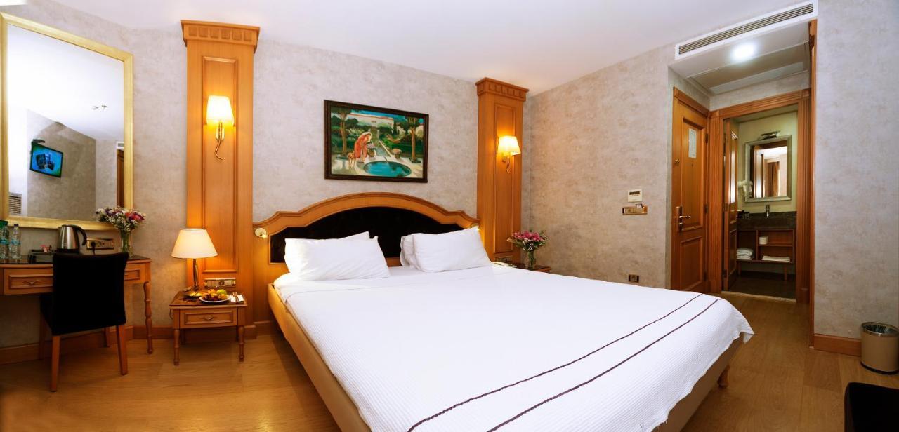 Aprilis Hotel - Special Category Стамбул Екстер'єр фото